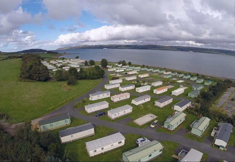 Wigbay Loch View 28 Hotel Kirkcolm ภายนอก รูปภาพ